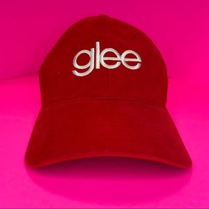 Glee red hat